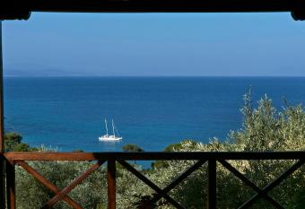 Skiathos Villa Ira has Balcony rooms