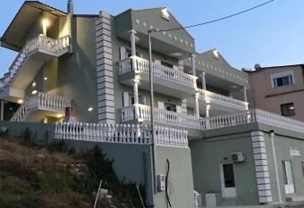 dpatina has Balcony rooms