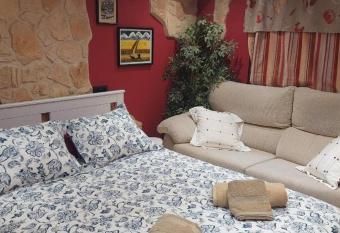 APARTAMENTO ERROTAETXE has Balcony rooms