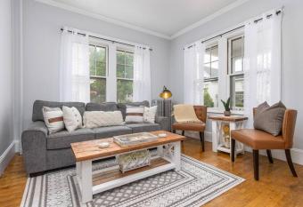 Classic Boutique Farmhouse Condo Dover Portsmouth allows 18 year olds to book a room