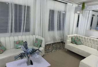 Near The Beach Diani has Balcony rooms