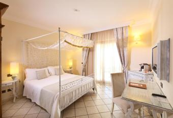 Villa Angela allows 18 year olds to book a room