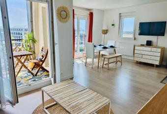 Suite Villanova Near Disneyland Paris has Balcony rooms