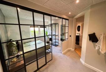 NY style entire apartment w/private cozy terrace allows 18 year olds to book a room