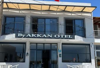 ByAKKAN allows 18 year olds to book a room