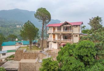 StayVista at Cottage On The Lake with Kids play area has Balcony rooms