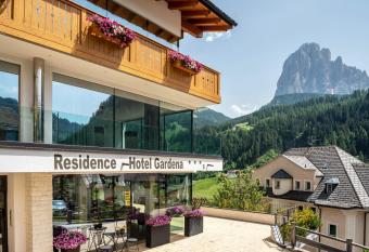 Hotel Residence Gardena Sella has Balcony rooms
