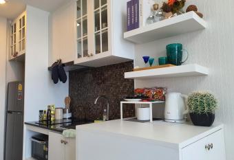 Top Flr Seaview & Rooftop Pool @Blu X has Balcony rooms