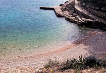 Apartment Jelsa,near centar,parking,wifi,air condition,barbecue has Balcony rooms