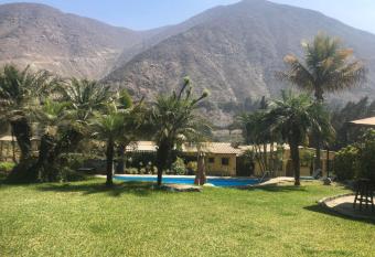 Bungalow Pedregal Hacienda parca has Smoking/Balcony rooms
