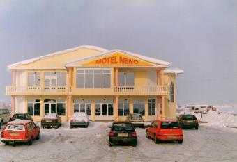 Motel Neno has Balcony rooms