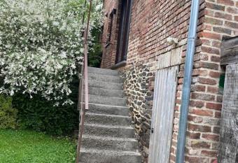 G  te le Masbourgeois has Balcony rooms