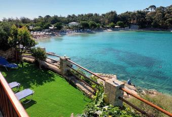 Anthi Villa allows 18 year olds to book a room