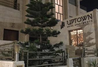 Uptown Hotel Apartment has Balcony rooms