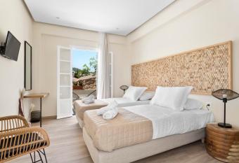 Ethereal Stay has Balcony rooms