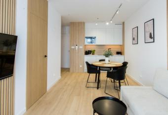 Baltic Marina Residence z gara  em allows 18 year olds to book a room