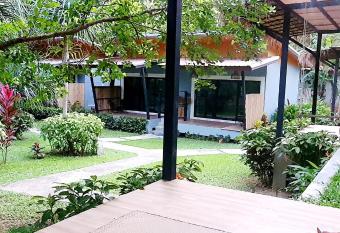 The River Whanau has Balcony rooms