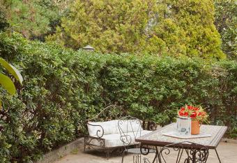 Cas Alda has Balcony rooms