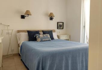 Apartamento para 2/3 personas cerca de la playa has Balcony rooms