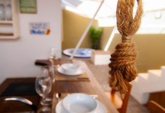 Villa Amapola allows 18 year olds to book a room