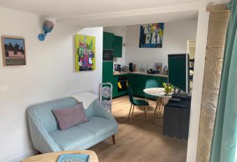 G  te D  tente art & confort au c  ur du Bessin allows 18 year olds to book a room