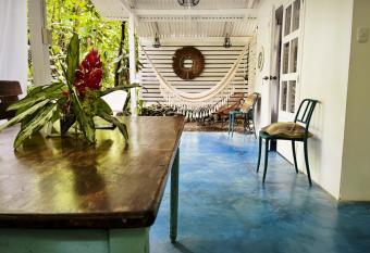 The Wild Side Jungalows: Casa Azul has Balcony rooms