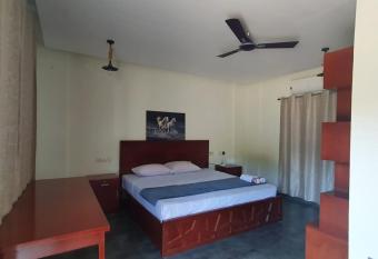 LUNAPIENA RESORTS allows 18 year olds to book a room
