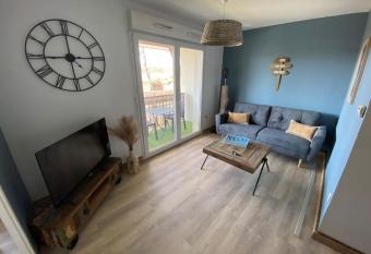 Appartement tout confort sur le Bassin d  Arcachon has Balcony rooms