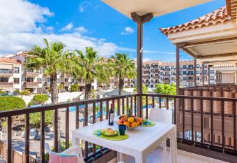 SUNSHINE BALCON DEL MAR has Balcony rooms