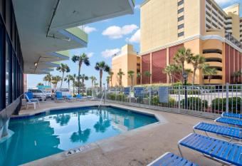 Bright Oceanview Studio in Caravelle Towers has Balcony rooms