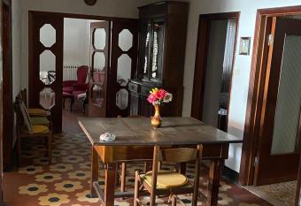 Un tuffo nel passato, da nonna Tere has Balcony rooms