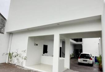 Srikandi Baru Inn Blok O has Balcony rooms