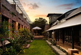 Stratfords Guesthouse allows 18 year olds to book a room