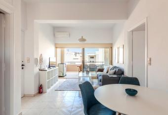 Lovely Apartment Close To The City Center has Balcony rooms