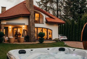 Zarabie Residence has Balcony rooms