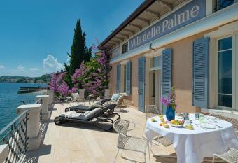 Villa delle Palme allows 18 year olds to book a room