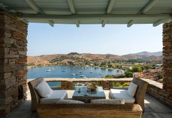 Vourkari BayHouse has Balcony rooms