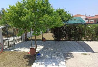 Marigo s Villa has Balcony rooms