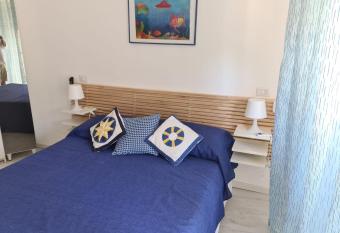 LE SIRENOTTE has Balcony rooms