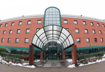 Hotel Della Rotonda allows 18 year olds to book a room