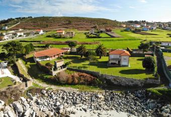 Villa Roxemar en Costa da Morte has Balcony rooms