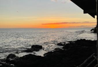 Oceanfront Delight has rooms with a private hot tub