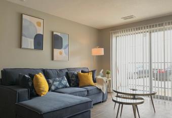 1bed 1 bath Condo with Movie Projector! has Balcony rooms