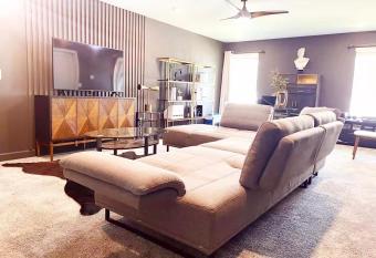              allows 18 year olds to book a room