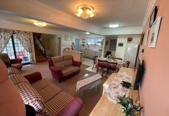 Aqilsya Penthouse - Islam only has Balcony rooms