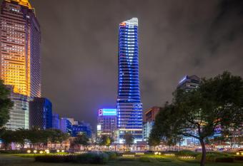 Roaders Plus Hotel - Theme has Balcony rooms