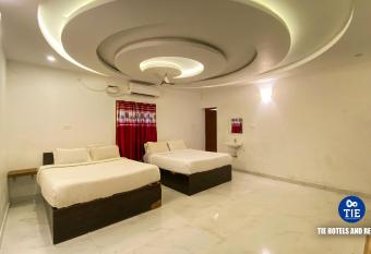 La Paradise Luxury allows 18 year olds to book a room