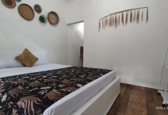 Salty Sea Guesthouse allows 18 year olds to book a room