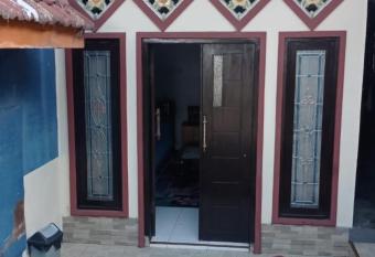 Villa Bromo Alvaro 2 has Balcony rooms