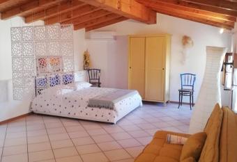 CA ROSA an Italian experience in the old town has Balcony rooms